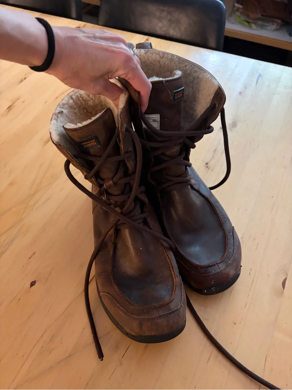 UGG Larus Grizzly fold over Combat boots